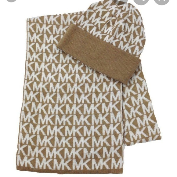 MICHAEL Michael Kors Accessories - MICHAEL Michael Kors Wool Scarf